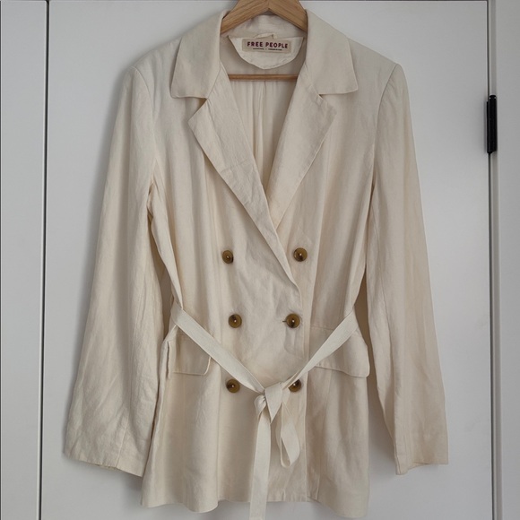 :Price Firm: Free People Olivia Blazer in White - Picture 5 of 11